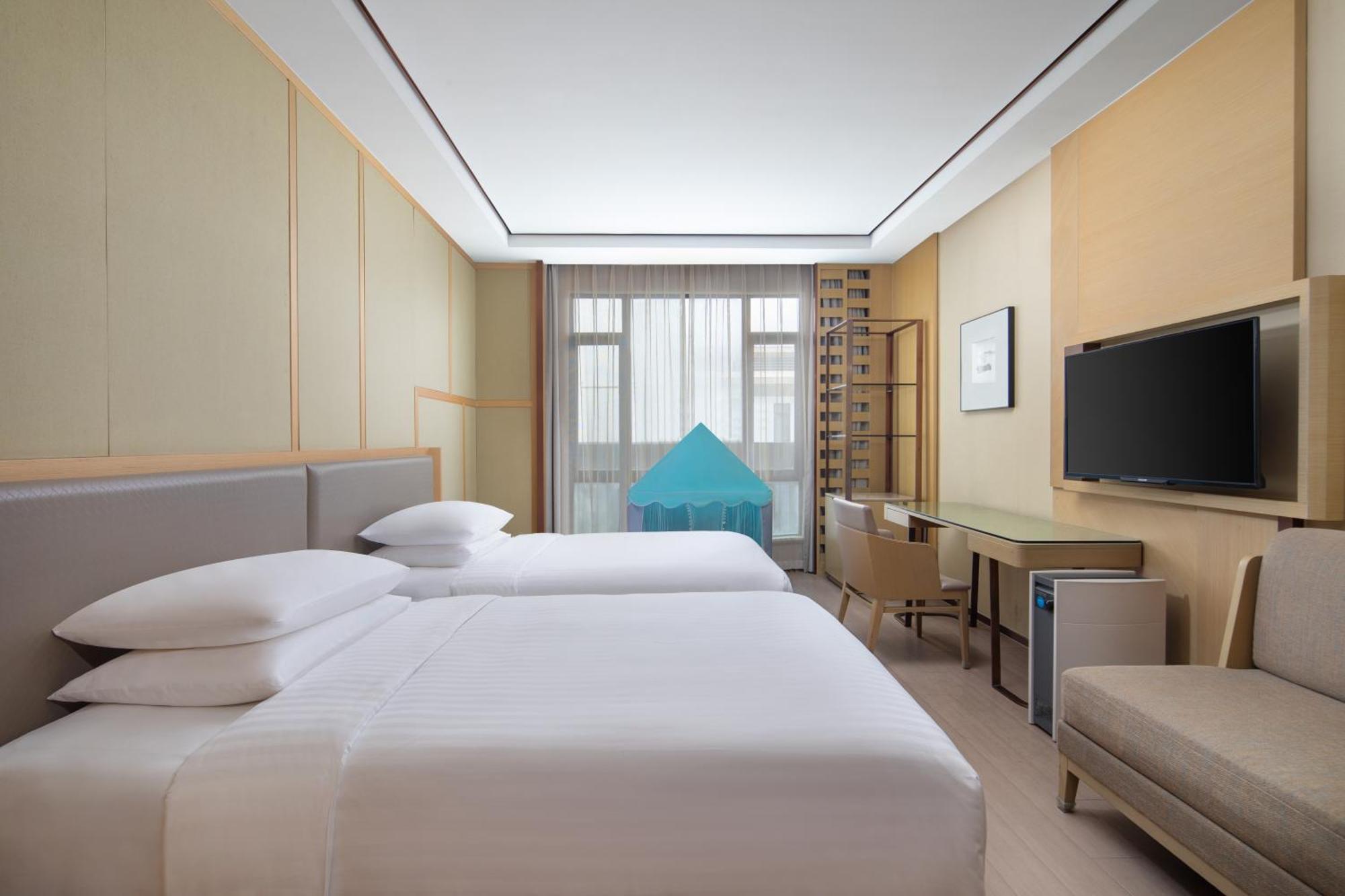 Courtyard By Marriott Shanghai International Tourism And Resorts Zone מראה חיצוני תמונה