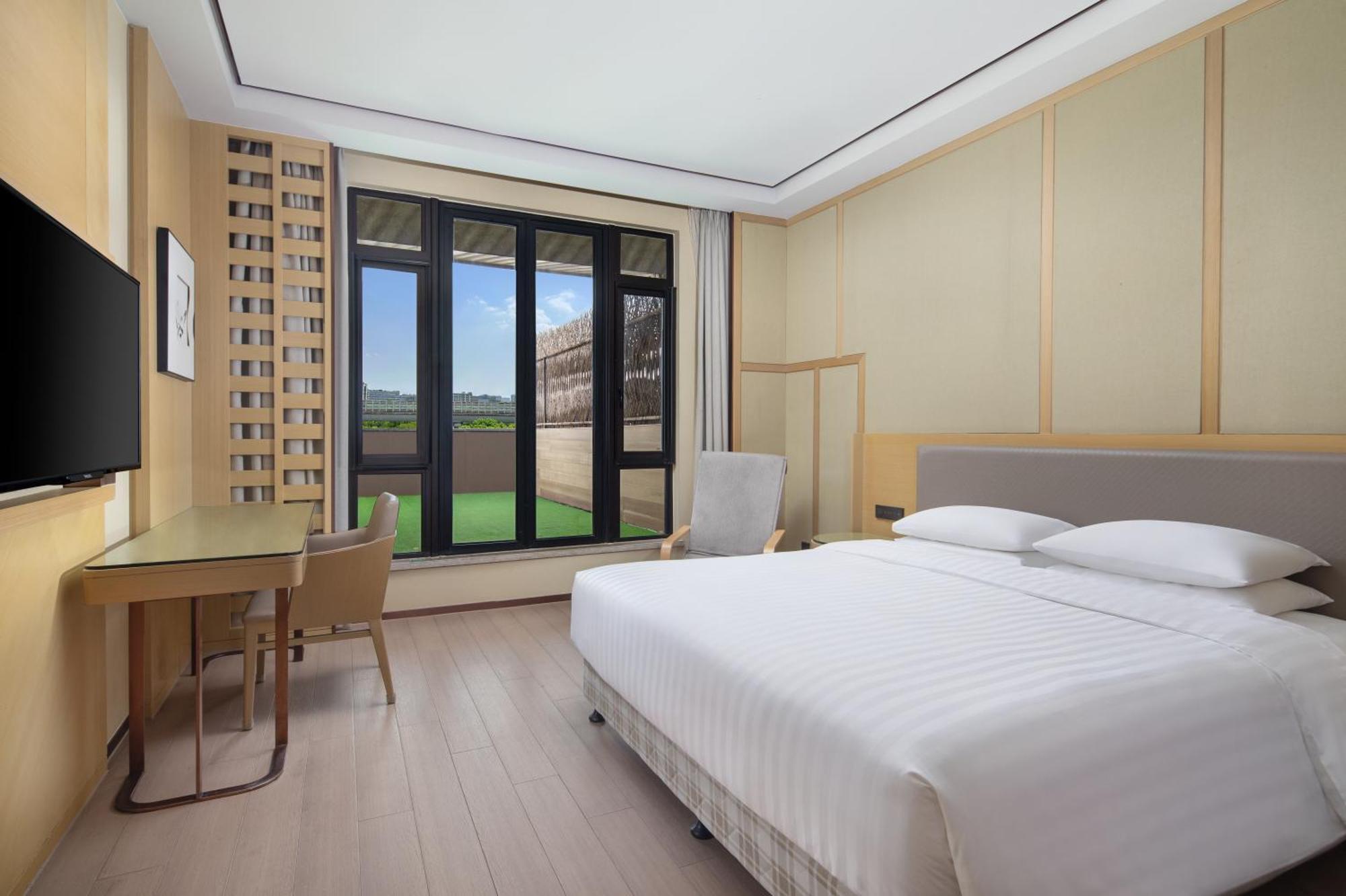 Courtyard By Marriott Shanghai International Tourism And Resorts Zone מראה חיצוני תמונה