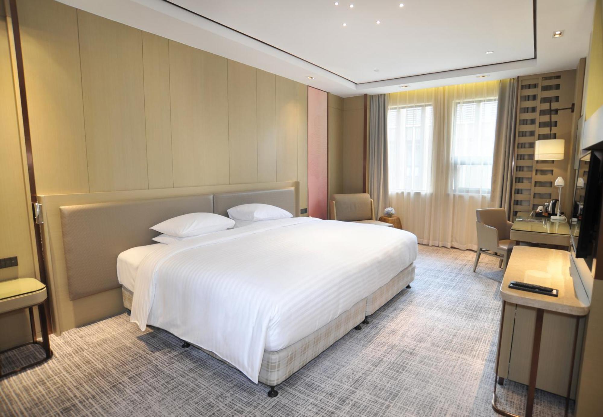 Courtyard By Marriott Shanghai International Tourism And Resorts Zone מראה חיצוני תמונה