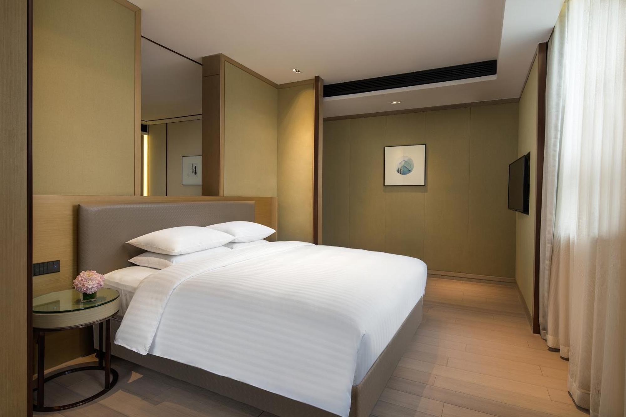 Courtyard By Marriott Shanghai International Tourism And Resorts Zone מראה חיצוני תמונה